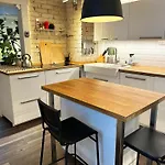 Mehilaeinen 240m2, 5br, Sauna, Dojo, Wifi, Cozy Familyhome *
