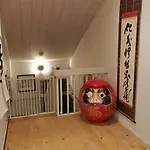 Villa Mehilaeinen 240m2, 5br, Sauna, Dojo, Wifi, Cozy Familyhome Vantaa
