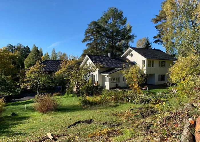 Βίλα Mehilaeinen 240m2, 5br, Sauna, Dojo, Wifi, Cozy Familyhome