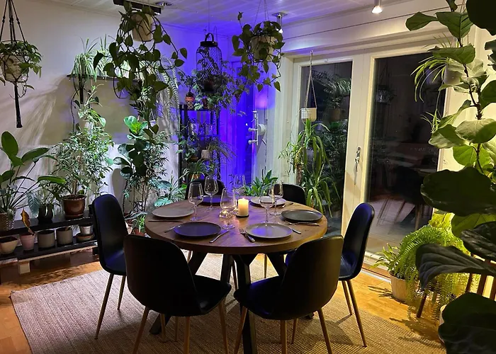 Mehilaeinen 240m2, 5br, Sauna, Dojo, Wifi, Cozy Familyhome