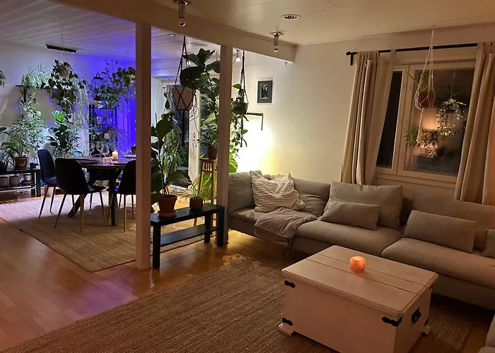 Mehilaeinen 240m2, 5br, Sauna, Dojo, Wifi, Cozy Familyhome * 万塔